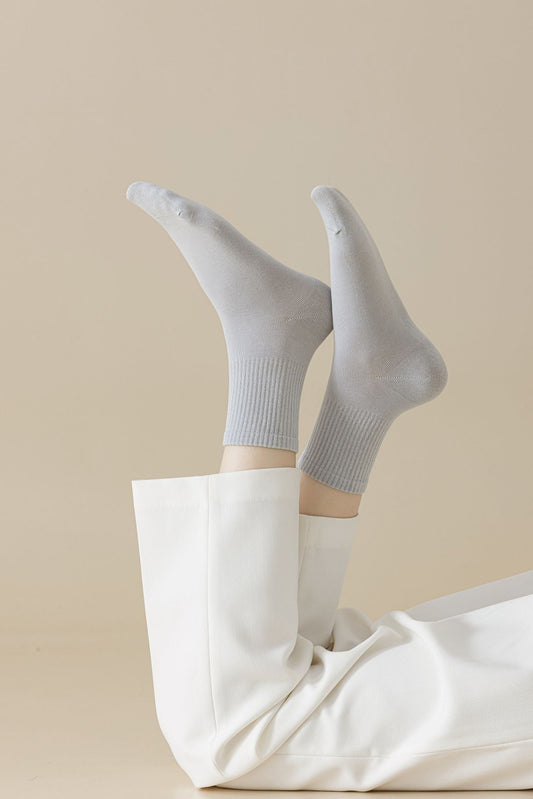 Women's Classic Design Calf Socks CY-130