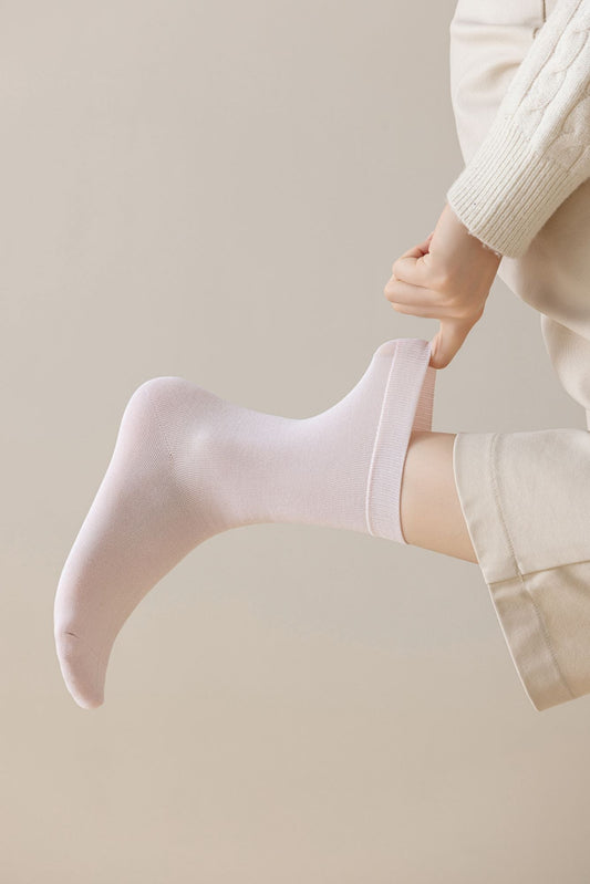 Women's Classic Design Calf Socks CY-131