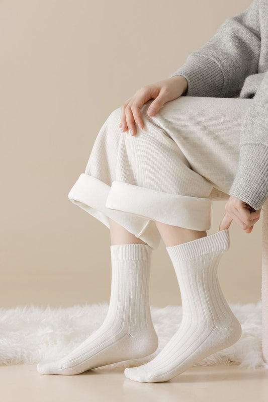 Women's Classic Design Calf Socks CY-140